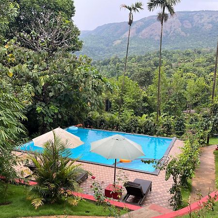 Hill Crest Resort - Coorg Мадикери Экстерьер фото